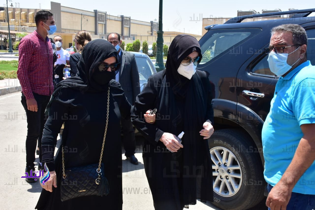 3380a6f7-6a2d-453f-bef6-7dff96021ccd