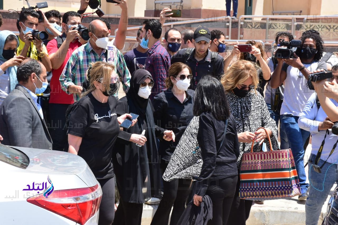 a39d900a-62fa-4ae1-b5ca-4f56eba94d8c