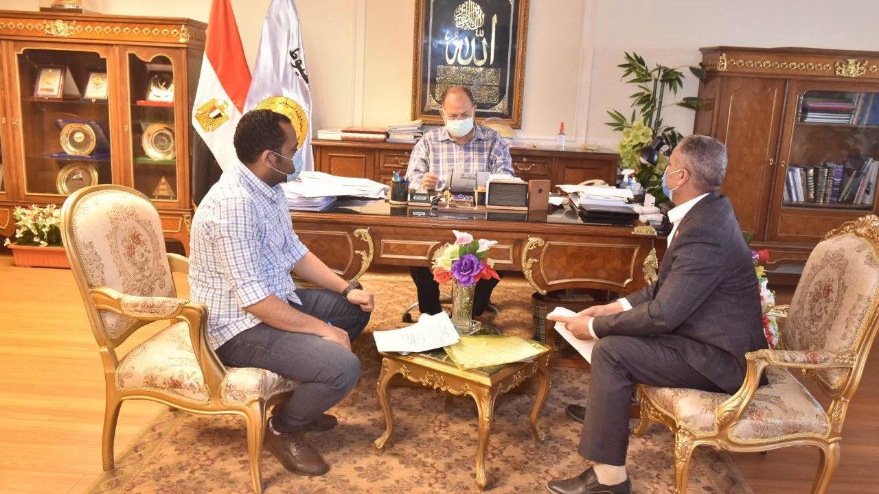 محافظ أسيوط يلتقي نواب مجلسي النواب والشيوخ 