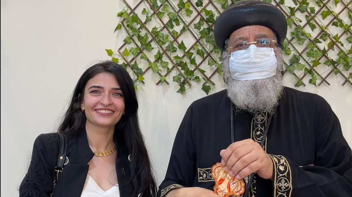 الدكتورة ايرين سعيد مع البابا تواضروس