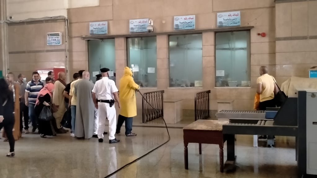 حملات تطهير وتعقيم المنشأت الحكومية بأسيوط 