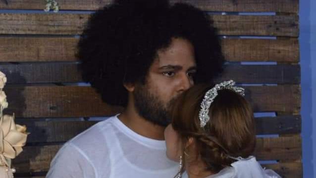  نفاسيس  مطرب دومنيكي