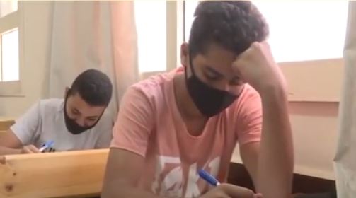 الطلاب 