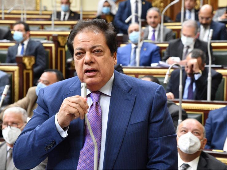 النائب محمد أبو العينين