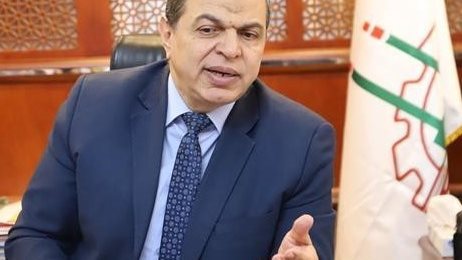 محمد سعفان وزير القوي العاملة 