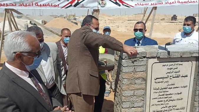 وضع حجر اساس ٢٥ منزل بدوي بنخل
