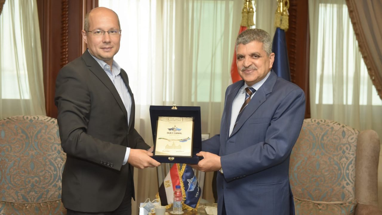 خلال اللقاء