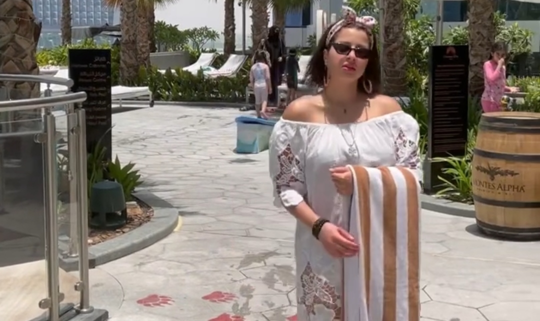 مني فاروق