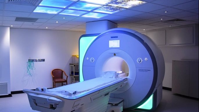 جهاز رنين مغناطيسي 