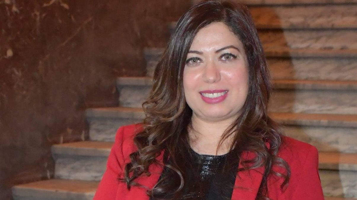 الإعلامية فيروز نبيل