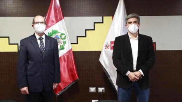 لقاء السفير المصري في ليما مع وزير الثقافة البيروفي