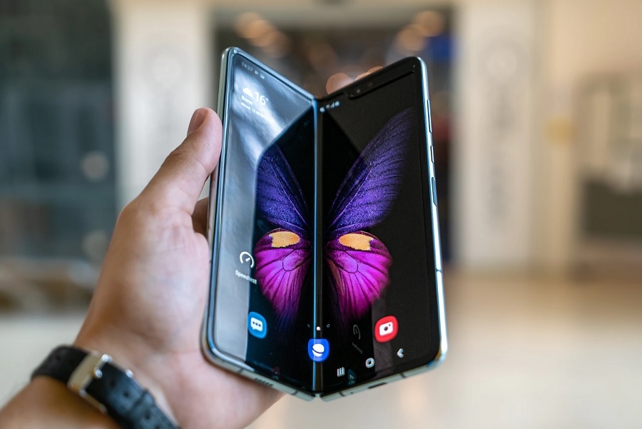 أول إعلان تشويقى لهاتف Galaxy Z Fold 3 القابل للطى 