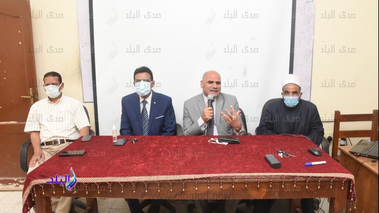 رئيس جامعة الأقصر يشهد ختام فعاليات الدورة التدريبية الرابعة