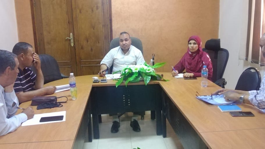 وكيل وزارة الزراعة بالفيوم أثناء الاجتماع