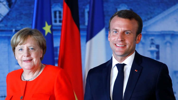 ميركل وماكرون