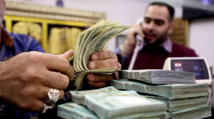 حكم الاقتراض من شخص بزيادة مثل البنوك