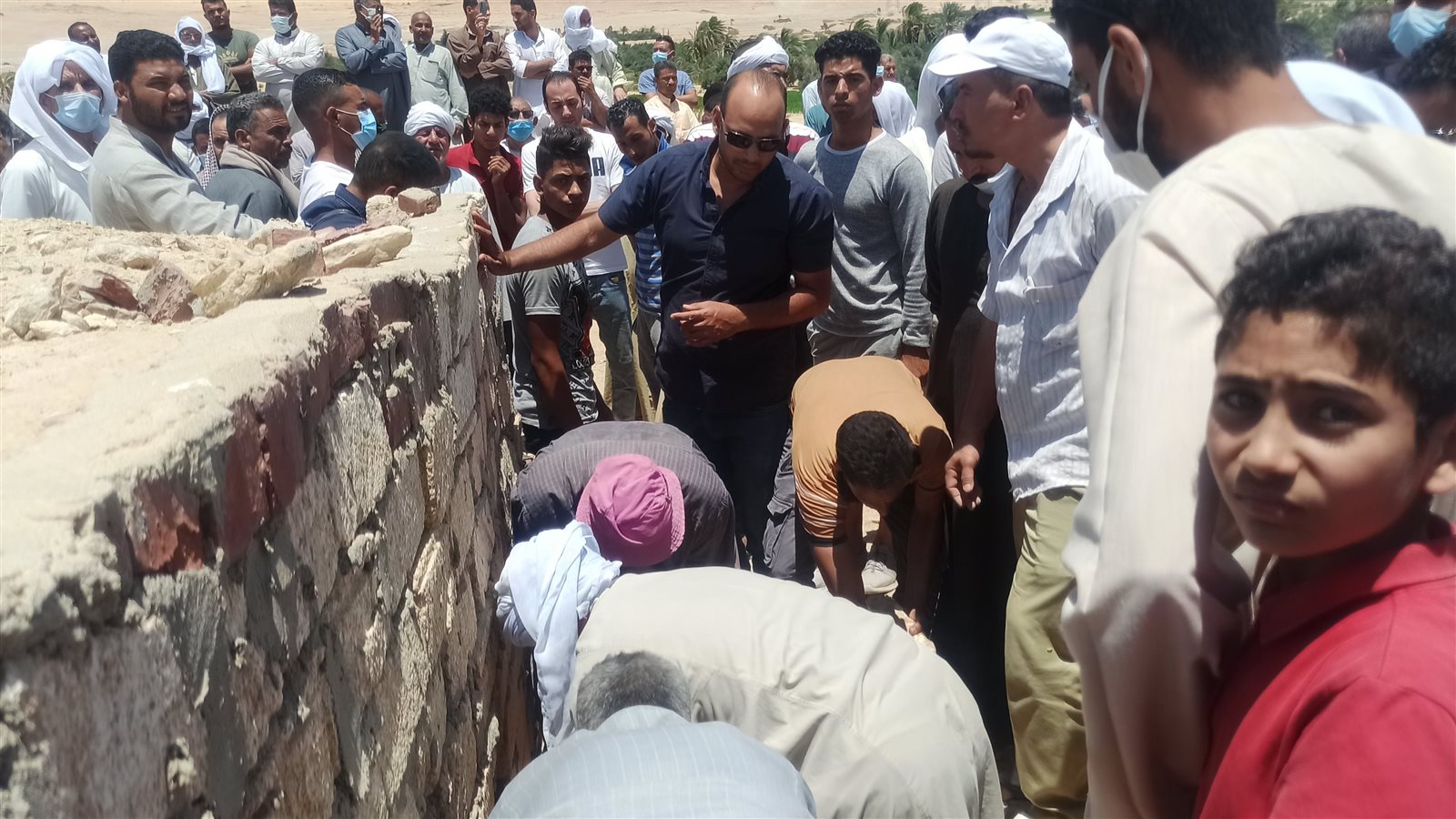 تشييع جثمان ايفلين السويسرية تشييع جثمان ايفلين السويسرية