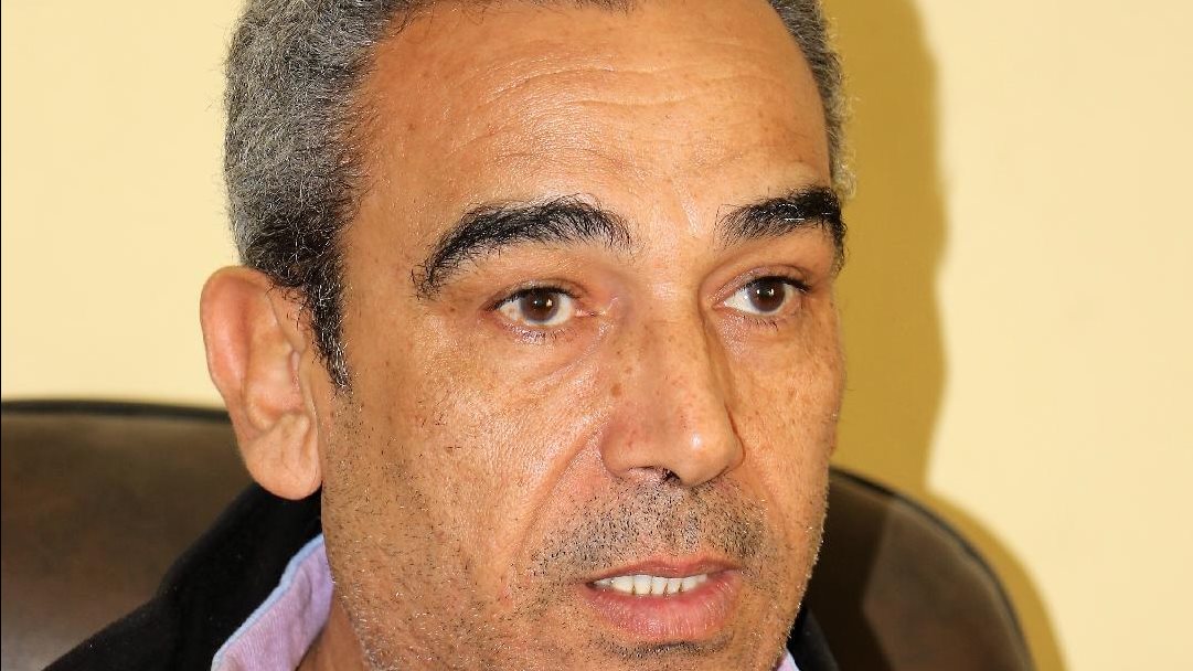 الشاعر سمير درويش 