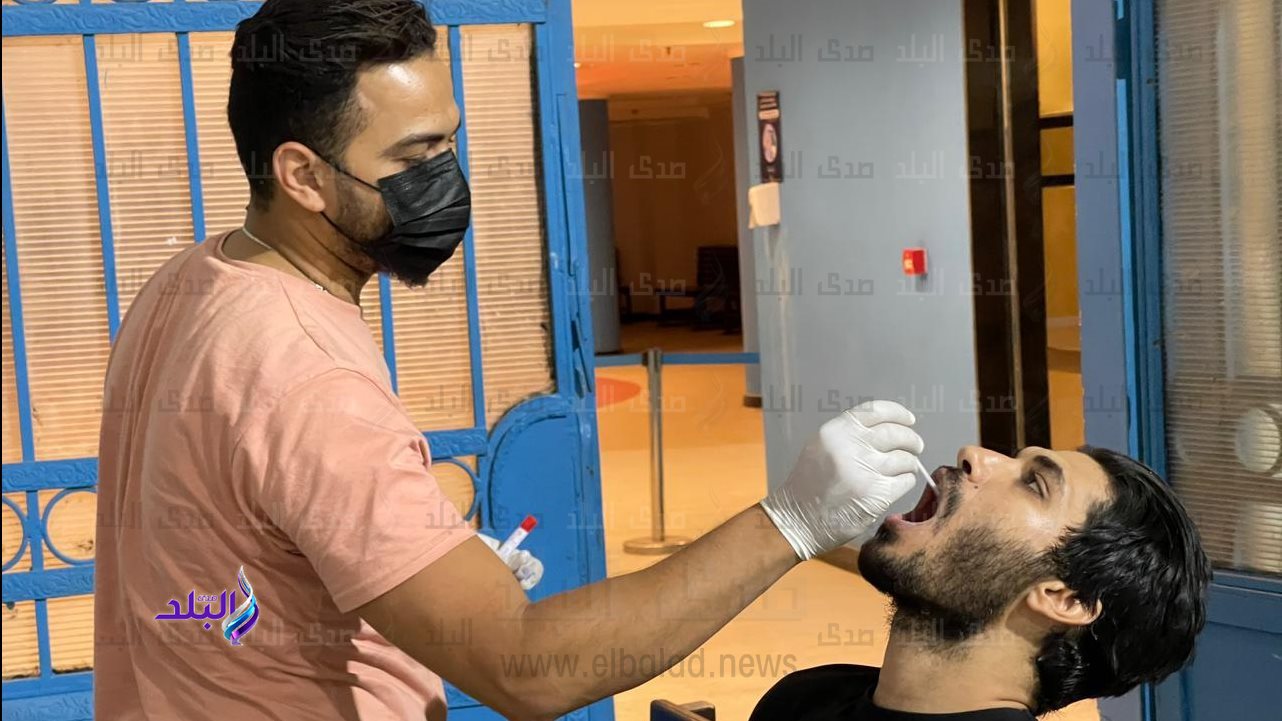 مسحة كورونا