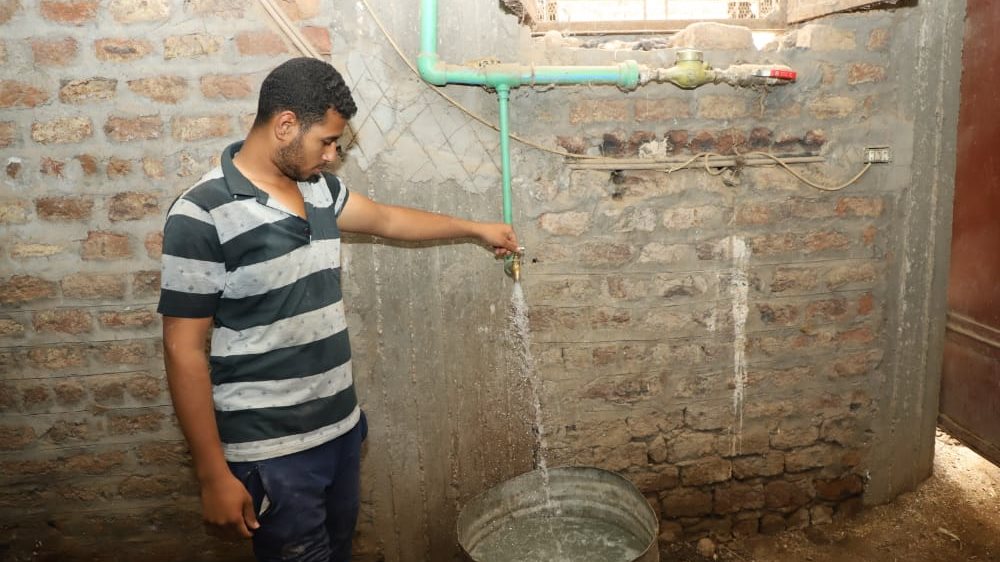 حل مشكلة ضعف المياه بعزبة طه بمركز أبنوب 