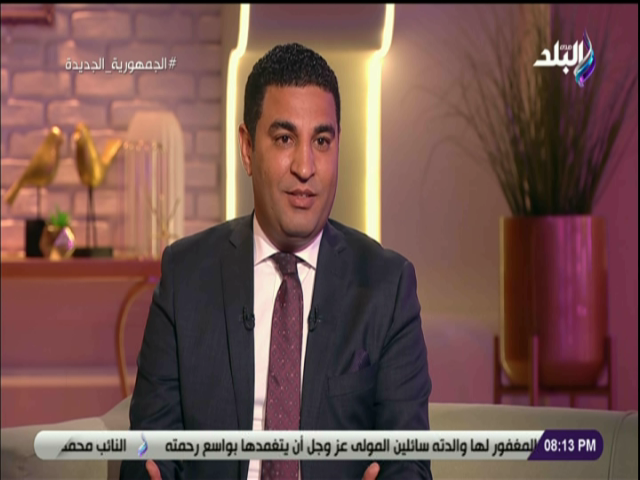 الكاتب الصحفي مصطفى ثابت، والمدرس بكلية الحاسبات والمعلومات