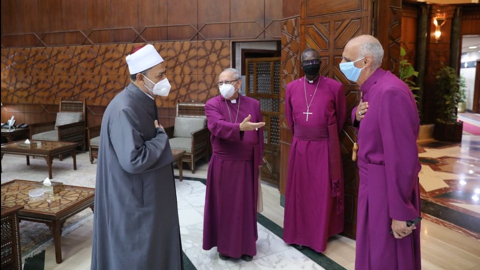 شيخ الأزهر خلال استقباله وفدًا للكنائس الأسقفية الإنجليكانية