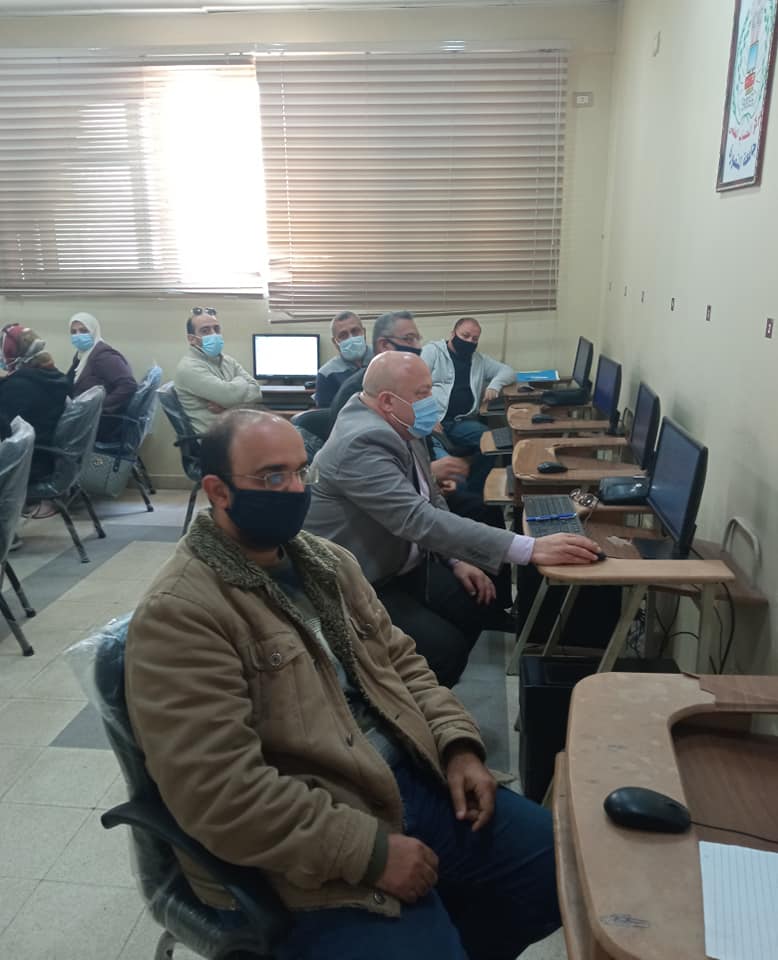 جانب من تدريب العاملين بجامعة المنصورة