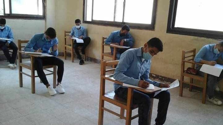 امتحانات الشهادة الإعدادية بالمنيا 