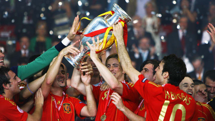 منتخب إسبانيا بطل يورو 2008