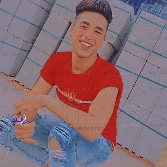 طالب الشهادة الاعدادية بسوهاج