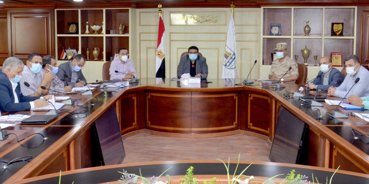 محافظ  بني سويف