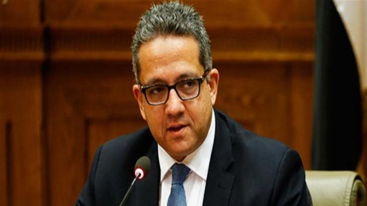 خالد العناني 