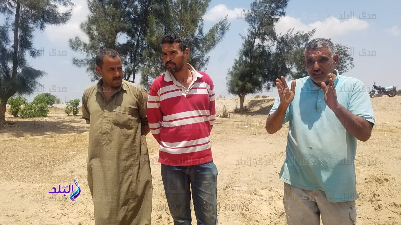 الأسرة التي عثرت علي اللوحة الحدودية 
