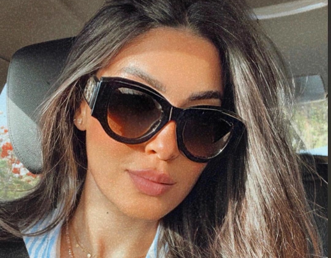 ميرنا نور الدين ميرنا نور الدين