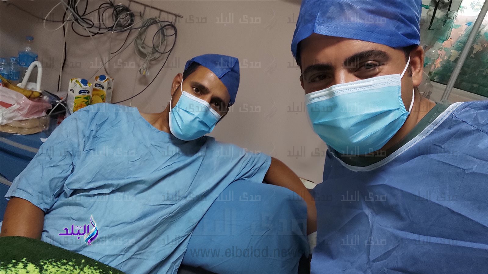 الزوج المتبرع يرافقه محرر صدي البلد الزوج المتبرع يرافقه محرر صدي البلد