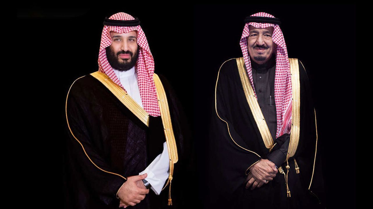 الملك سلمان وولي العهد يعزيان أمير الكويت