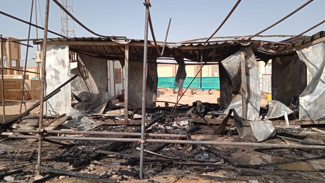 إصابة شخصين في حريق محول كهرباء بطريق توشكى بأسوان