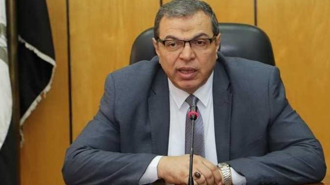 وزير القوي العاملة 