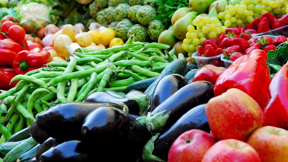 أسعار الخضراوات والفاكهة اليوم 