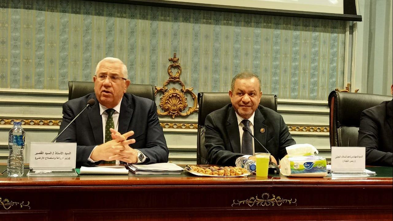 وزير الزراعة فى لجنة الزراعة بمجلس الشيوخ