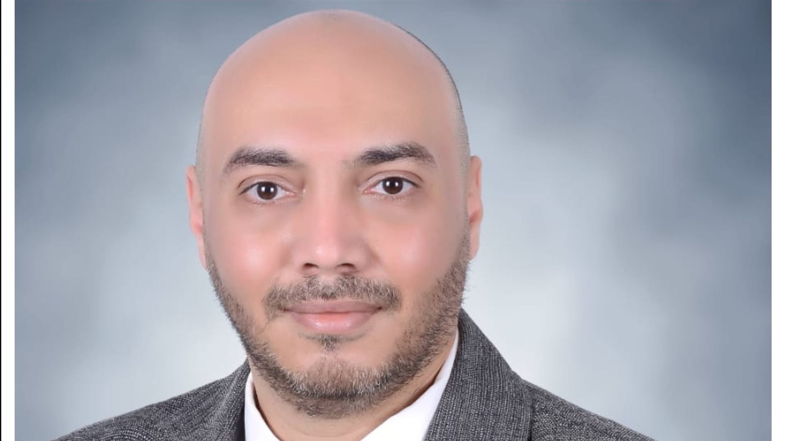 الكاتب محمد مسعود
