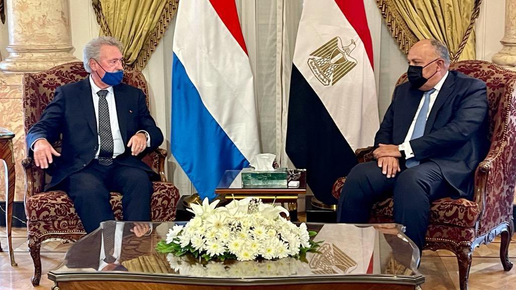 وزير الخارجية يستقبل نظيره لدولة لوكسمبورج في قصر التحرير 