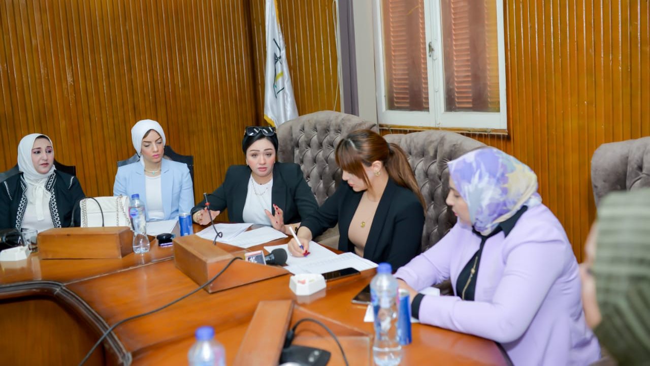 النائبة فاطمة سليم  النائبة فاطمة سليم