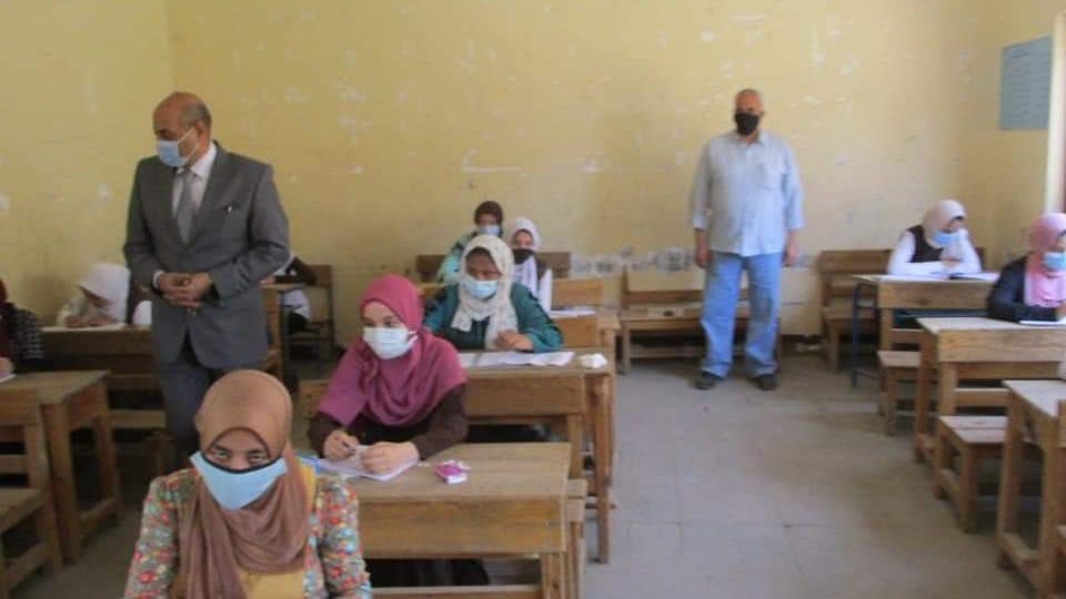 امتحانات الدبلومات الفنية بالمنيا 