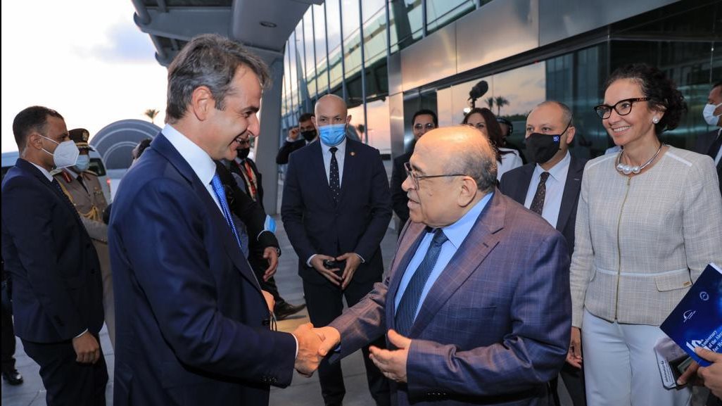 مدير مكتبة الاسكندرية يستقبل رئيس الوزراء اليوناني 
