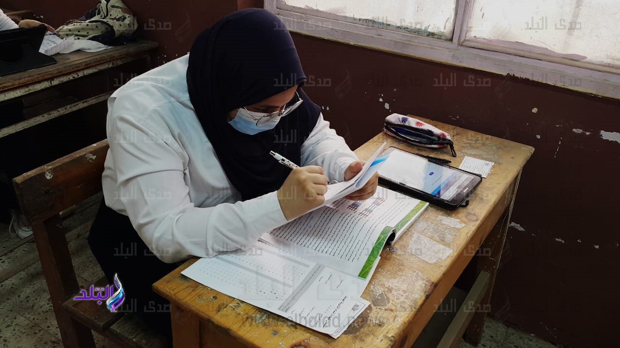 امتحانات الثانوية العامة التجريبية