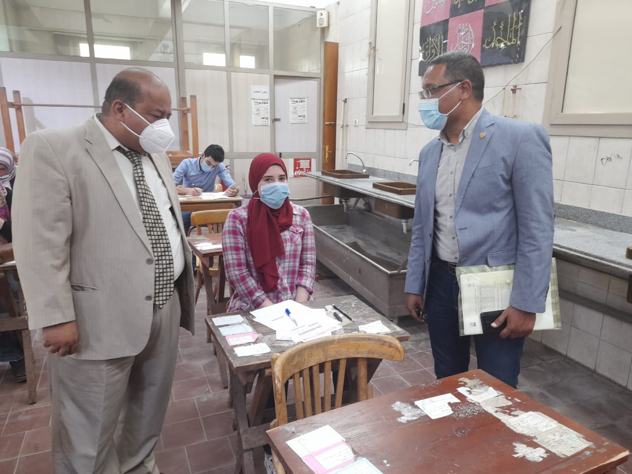 عميد كلية الاثار جامعة القاهرة 