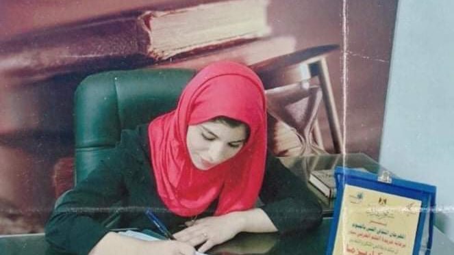 الكاتبة علا الجندي