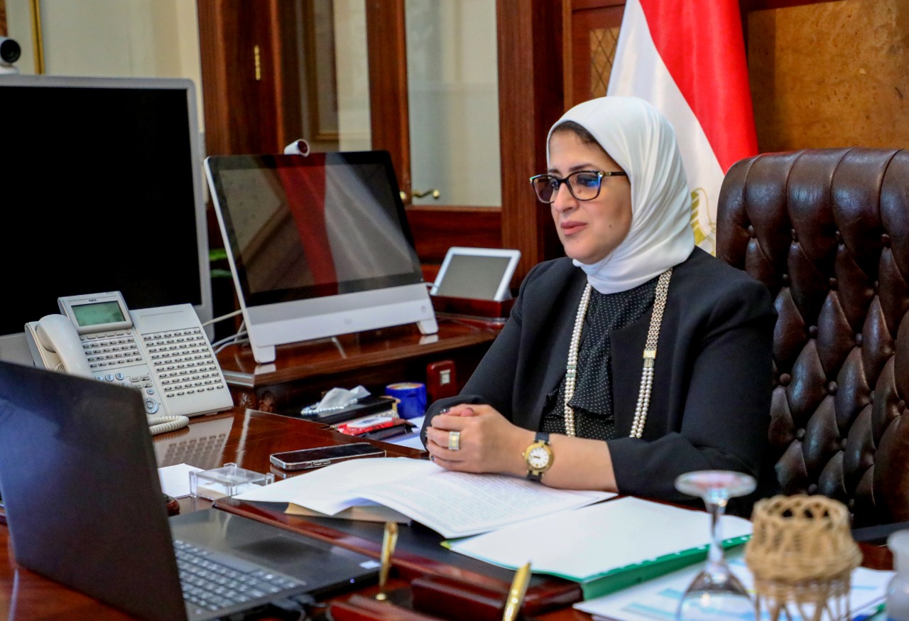 وزيرة الصحة