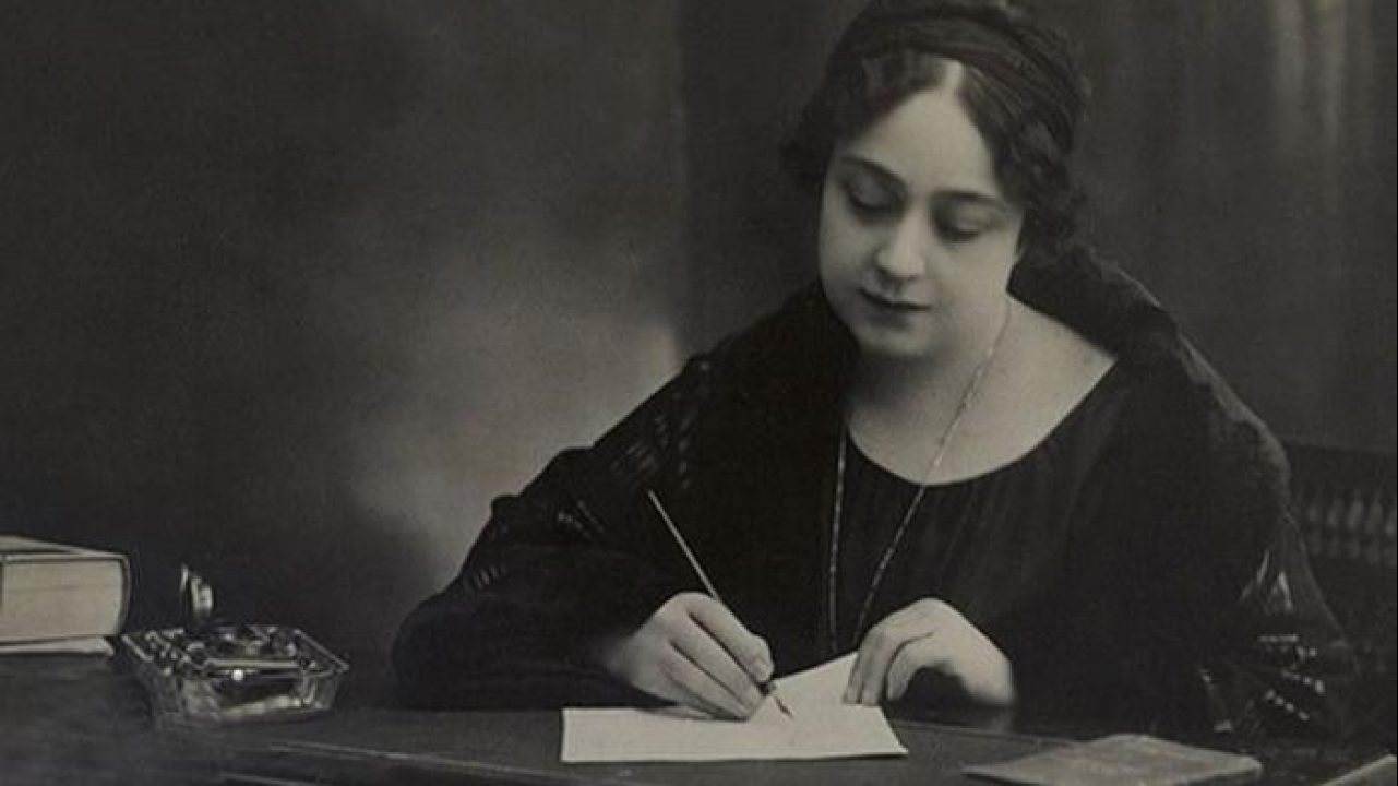 الراحلة هدى شعراوي
